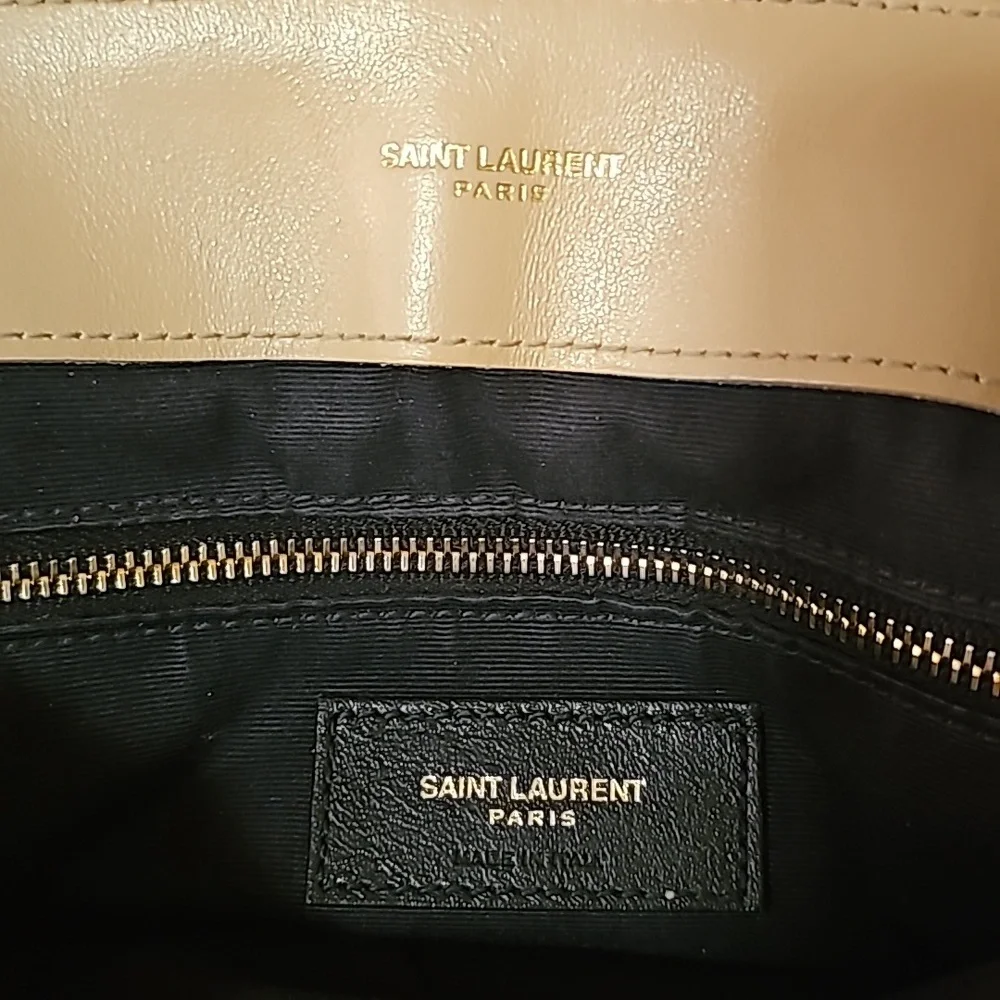 Authentic Saint Laurent Medium Loulou Shoulder Bag - Picture 10 of 17
